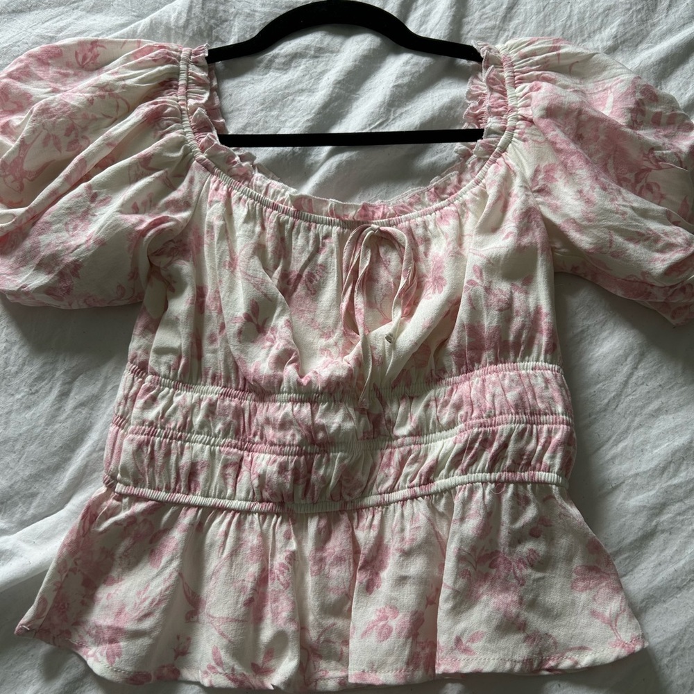 Francesca's Collections Pink and White Camisole